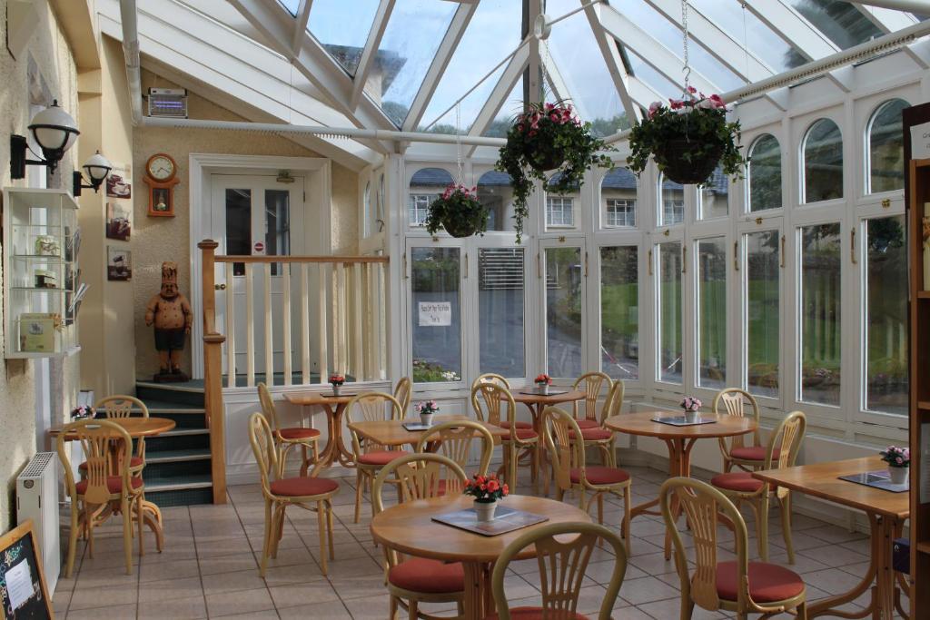 Lambert Manor Hotel Grange-over-Sands Dış mekan fotoğraf